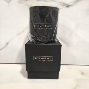 Benevolence Los Angeles Rose & Sandalwood Scented Candle - NEW IN BOX